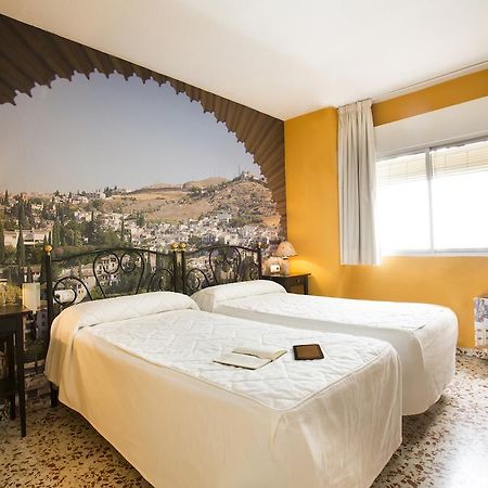 ホテル Casa Salvador グラナダ 部屋 写真