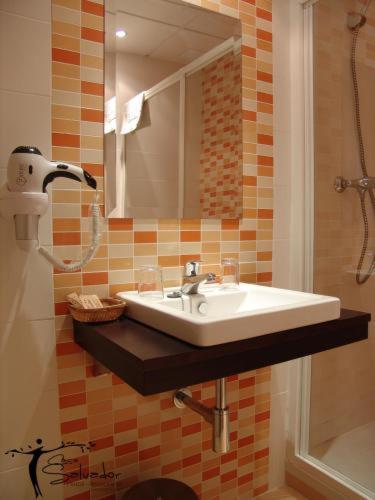 ホテル Casa Salvador グラナダ 部屋 写真